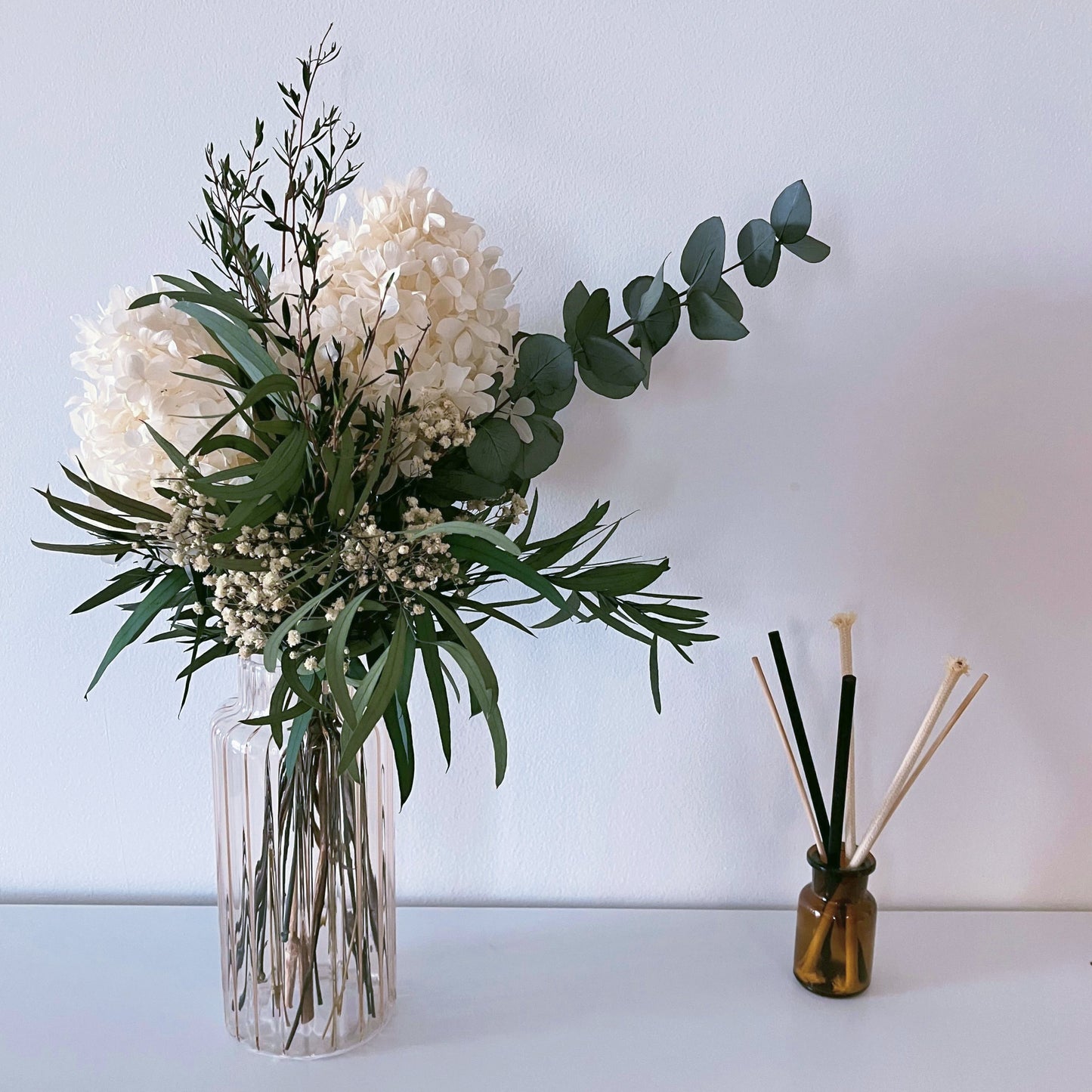 Kytice ze stabilizovaných rostlin s hortenzií