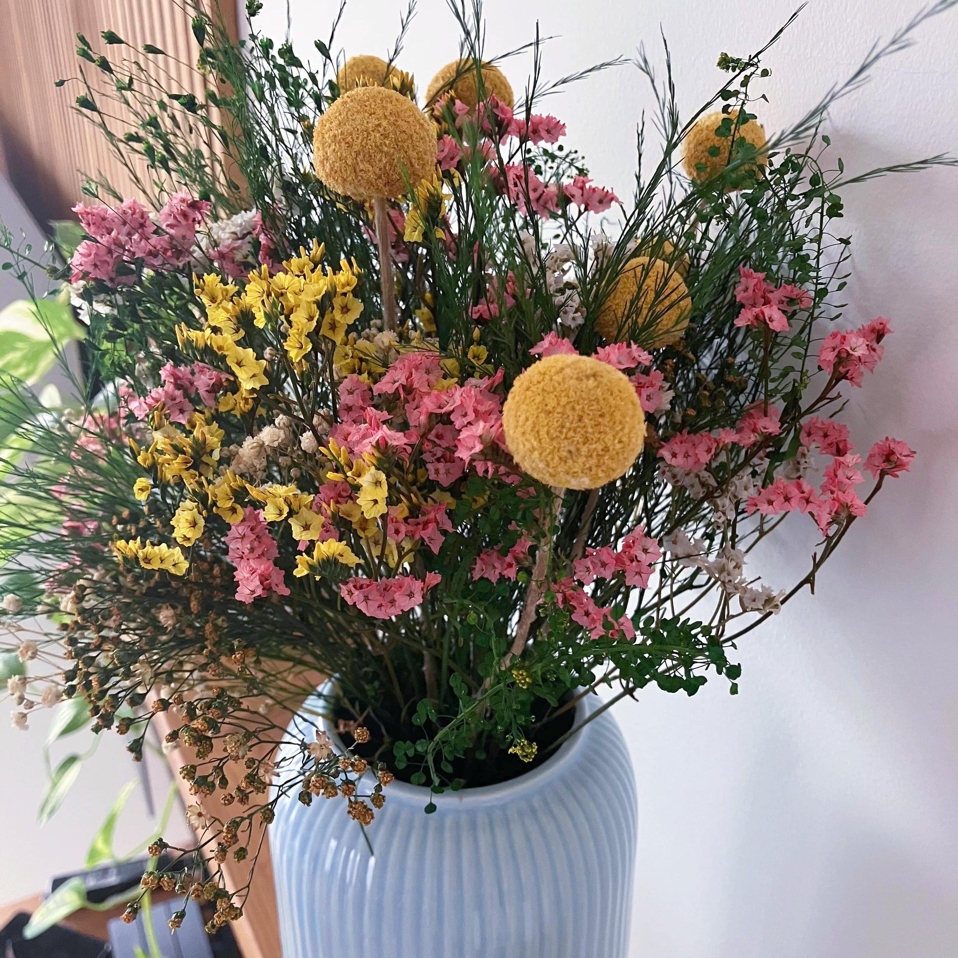 Kytice ze stabilizovaných květin Rozkvetlá louka, detail