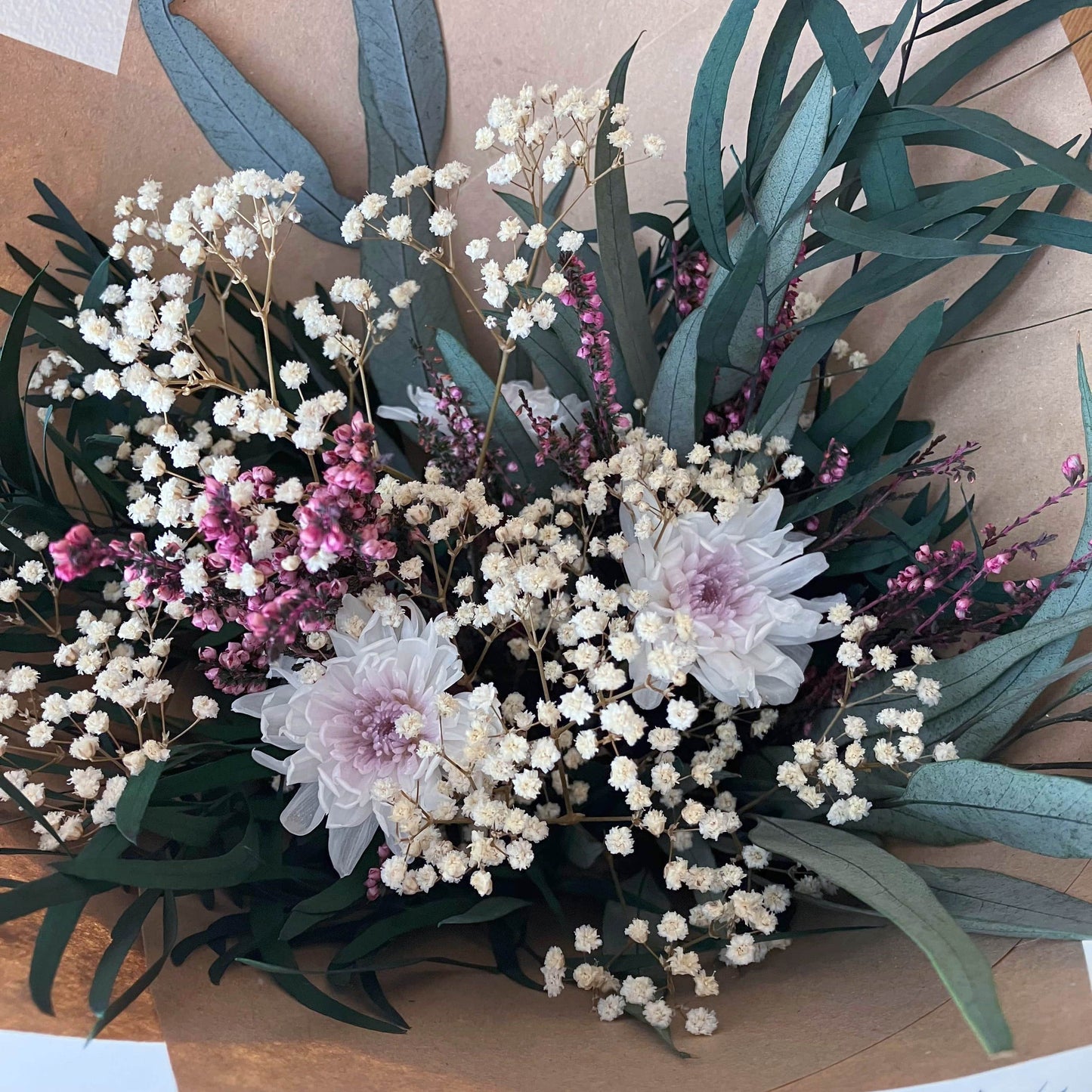 Stabilizovaná kytice "Rosa v trávě"