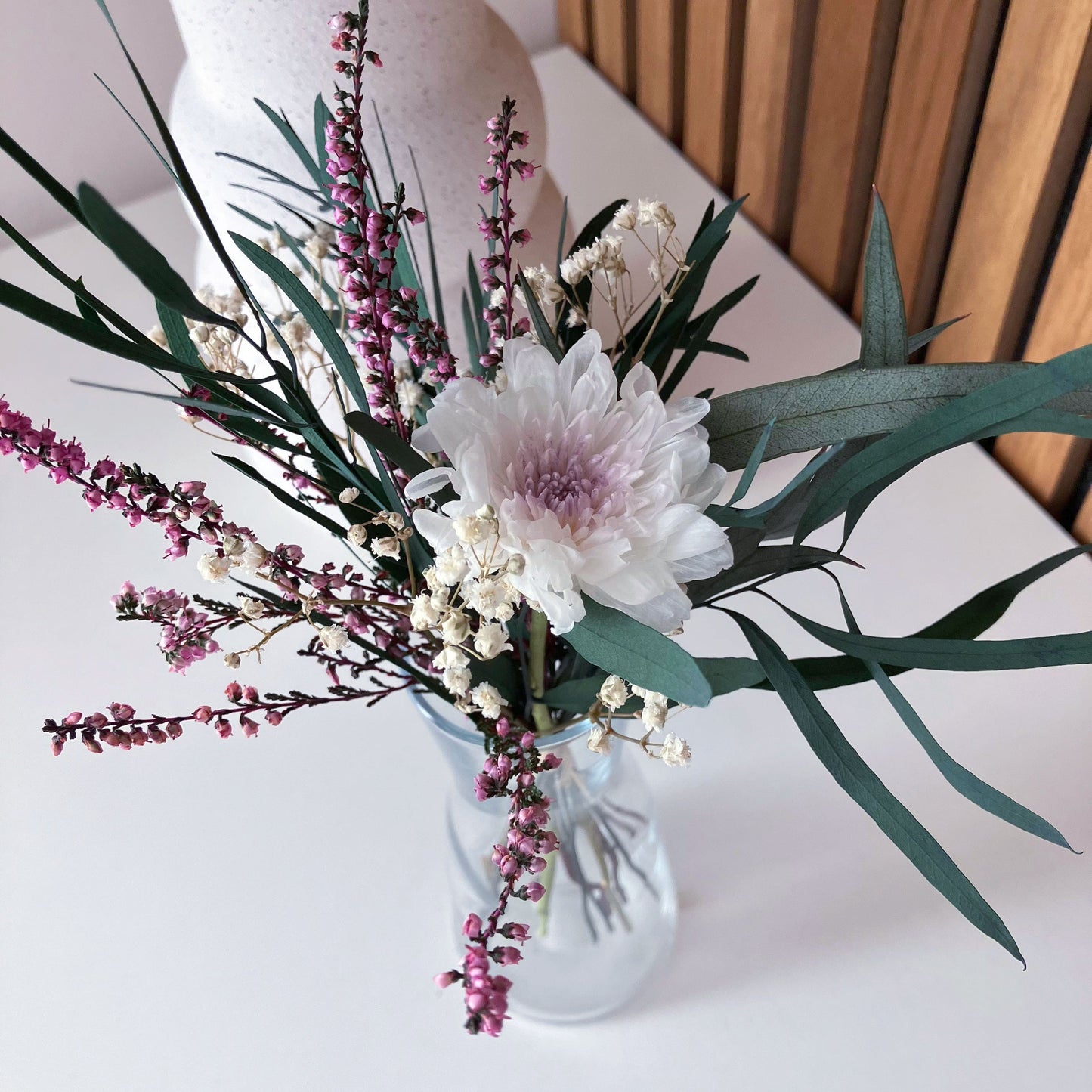 Stabilizovaná minikytice "Rosa v trávě"